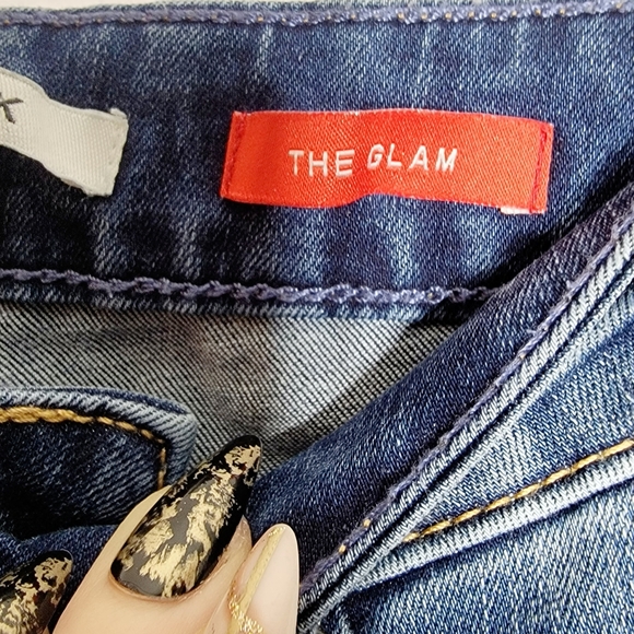 4/$20 Celebratity Pink Button-fly Stretch Distressed Skinny Jeans Size 25 - Picture 4 of 6